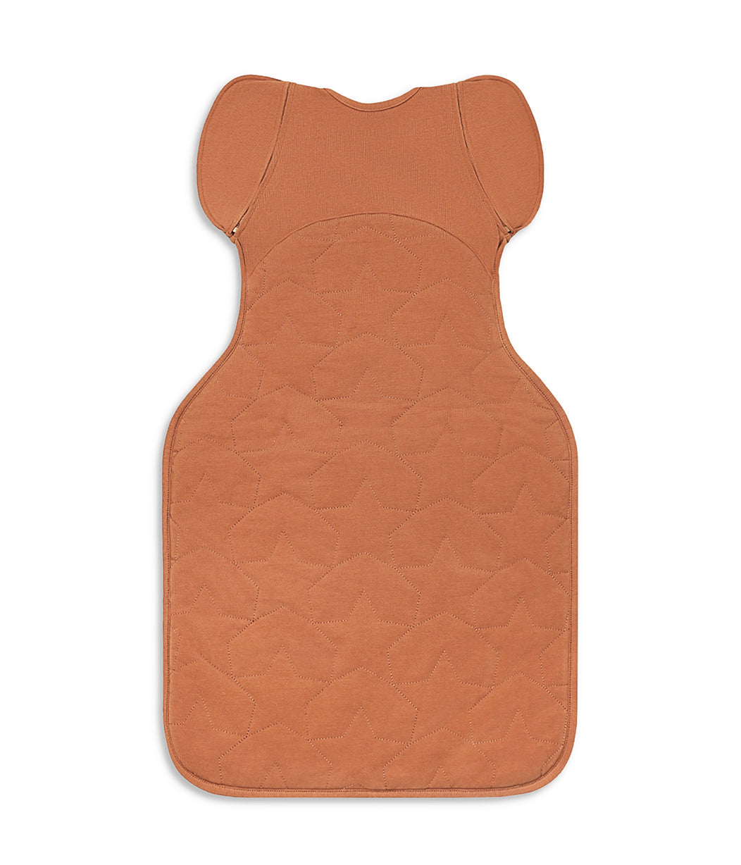 Swaddle Up™ 2-in-1 Übergangspucksack 2.5 TOG Baumwolle Haselnuss Gesteppter Stern