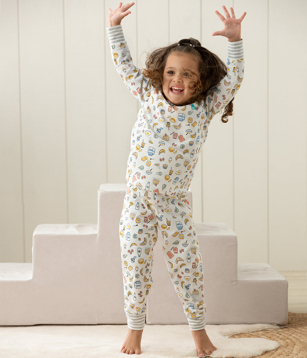 Love To Dream™ Kinder Langarm Pyjama-Set Frühstück Weiß