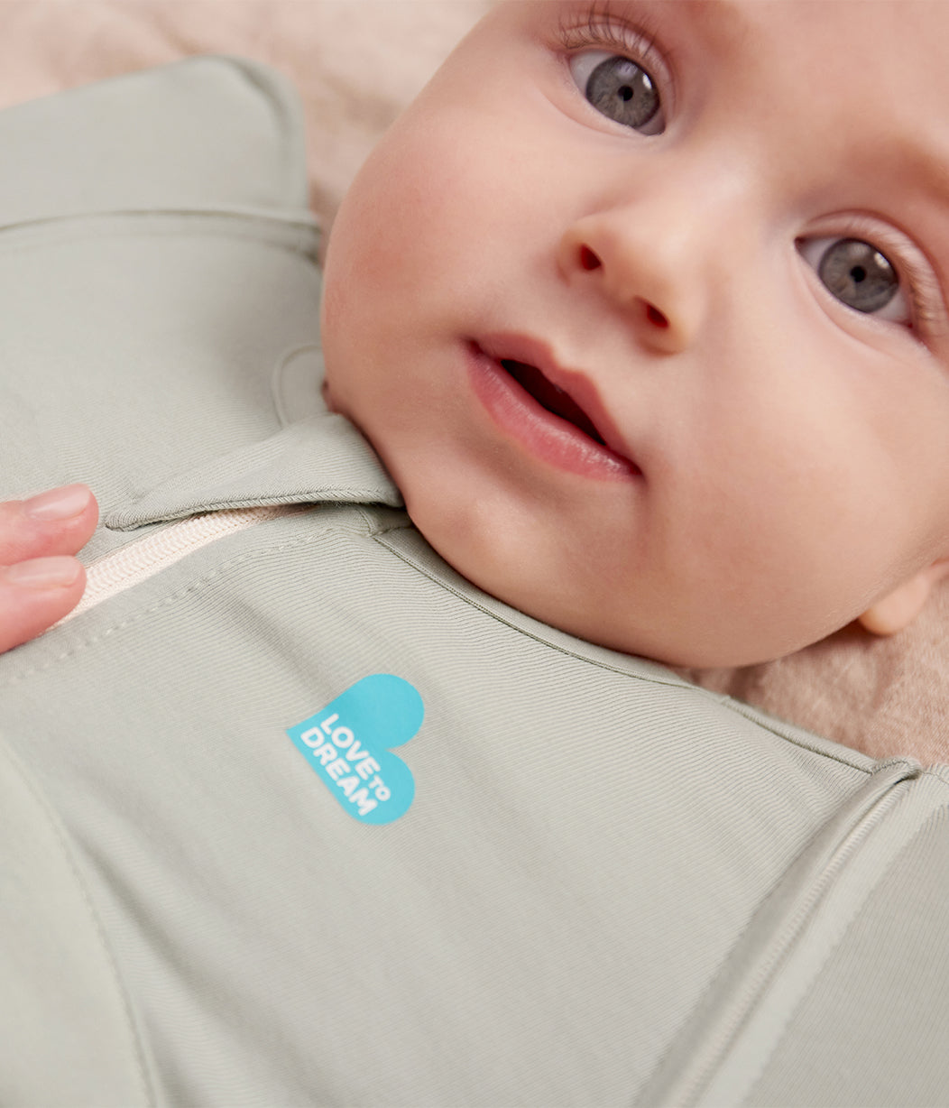 Saco de Transición Swaddle Up™ 2.5 TOG Algodón Olive Bees