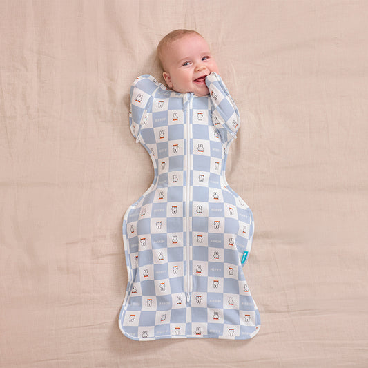 Swaddle Up™ 2-in-1 Übergangspucksack 1.0 TOG Baumwolle Blau Miffy Karomuster